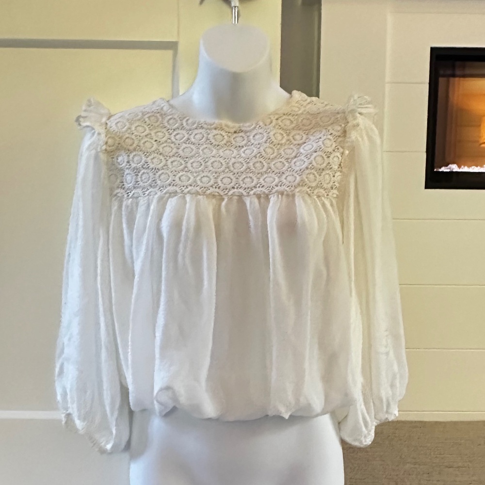 GUADALUPE Gorgeous Georgette Style Eyelet Top Blouse in Cream Sz S NWT $265!!
